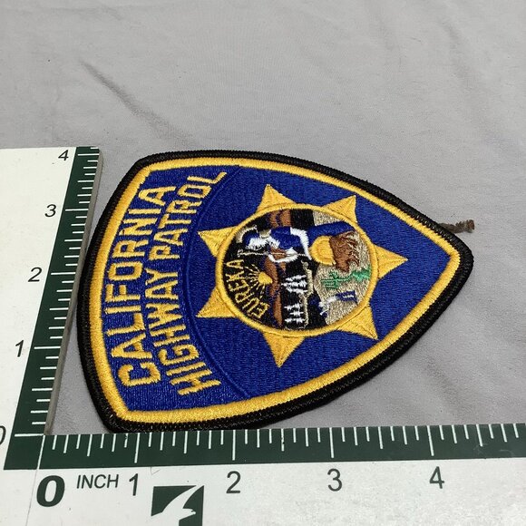 VINTAGE CALIFORNIA HIGHWAY PATROL EUREKA PATCH NEW OLD STOCK - Picture 3 of 3